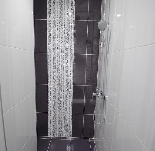 Poshta 1 2 Apartament *