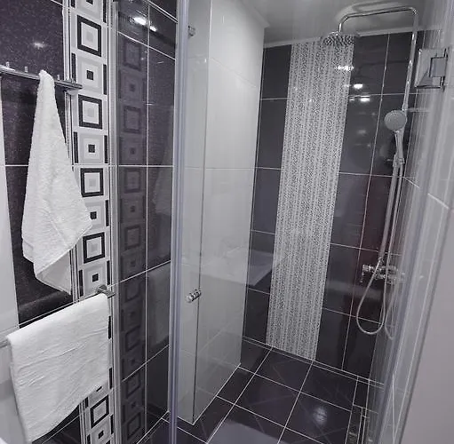 Poshta 1 2 Apartament