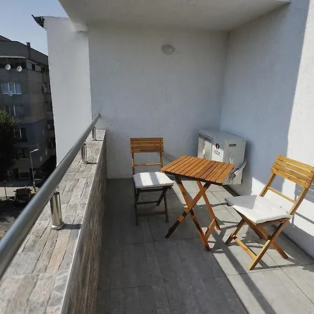 Apartmán Poshta 1 2 *